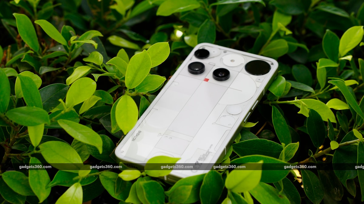 nothing phone 3 review 2 nothing-phone-3