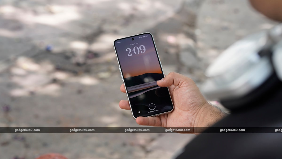 nothing phone 3 review 6 nothing-phone-3
