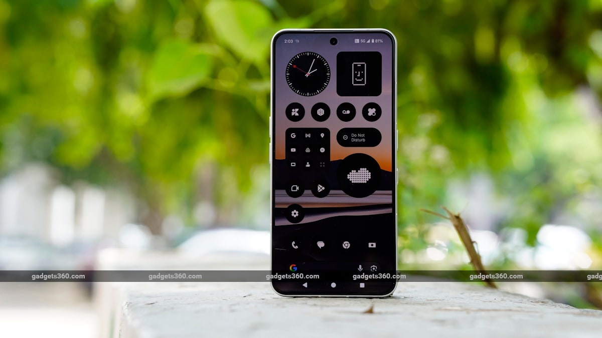 nothing phone 3 review 8 nothing-phone-3